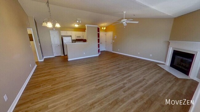 Foto del edificio - 534 Timberline Ridge Ln