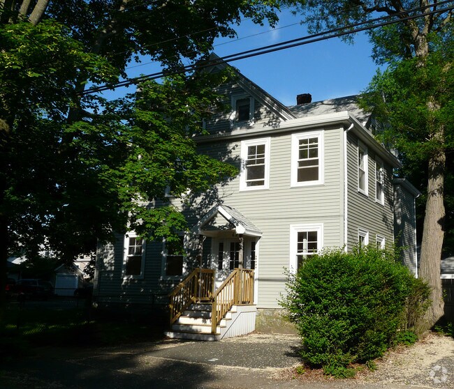 Building Photo - 62 Hamilton St