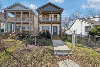 Building Photo - 1609 9th Ave N