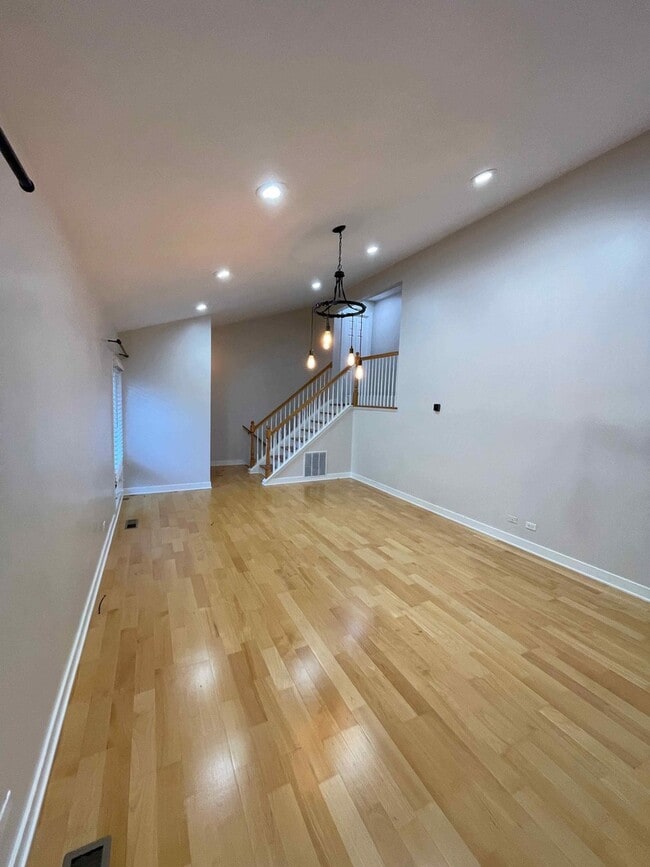 Building Photo - 1160 Osterman Ave