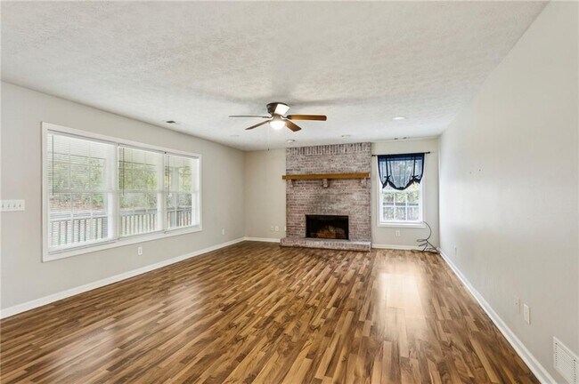 Foto del edificio - 6365 Union Hill Rd