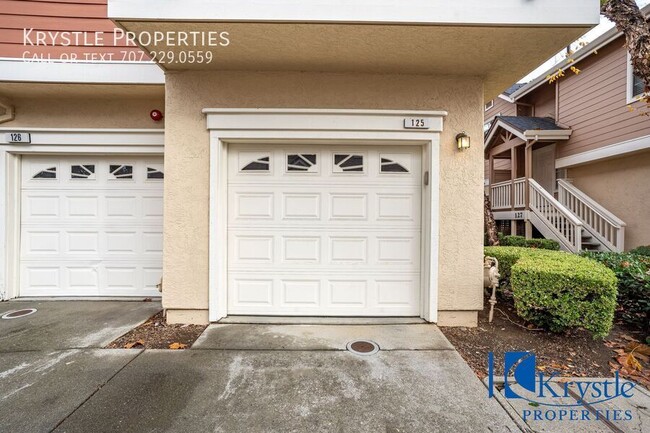 Foto del edificio - Charming Fairfield townhome.