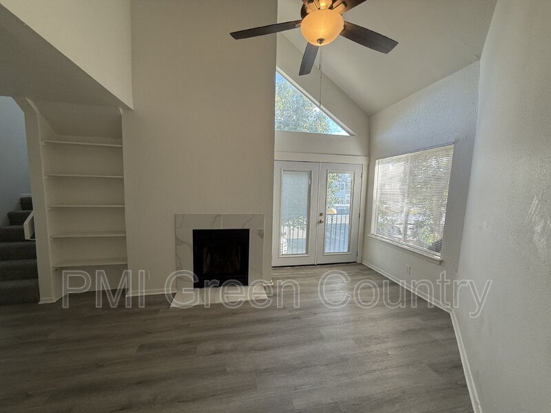 Foto principal - 6639 S Victor Ave