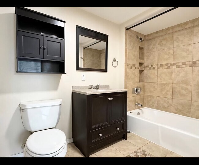 Foto del edificio - 221 Trenton St
