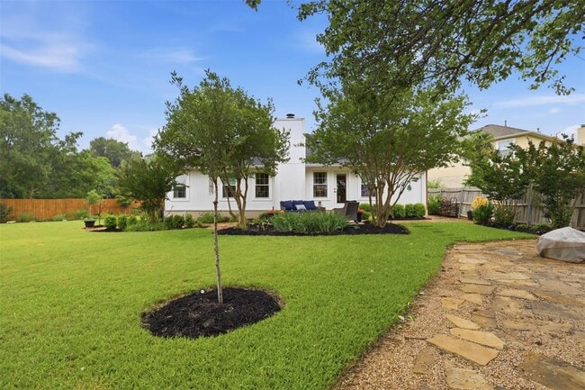 Building Photo - 16608 Jadestone Dr