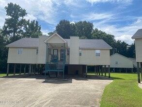 Building Photo - 102 Derwent Ct