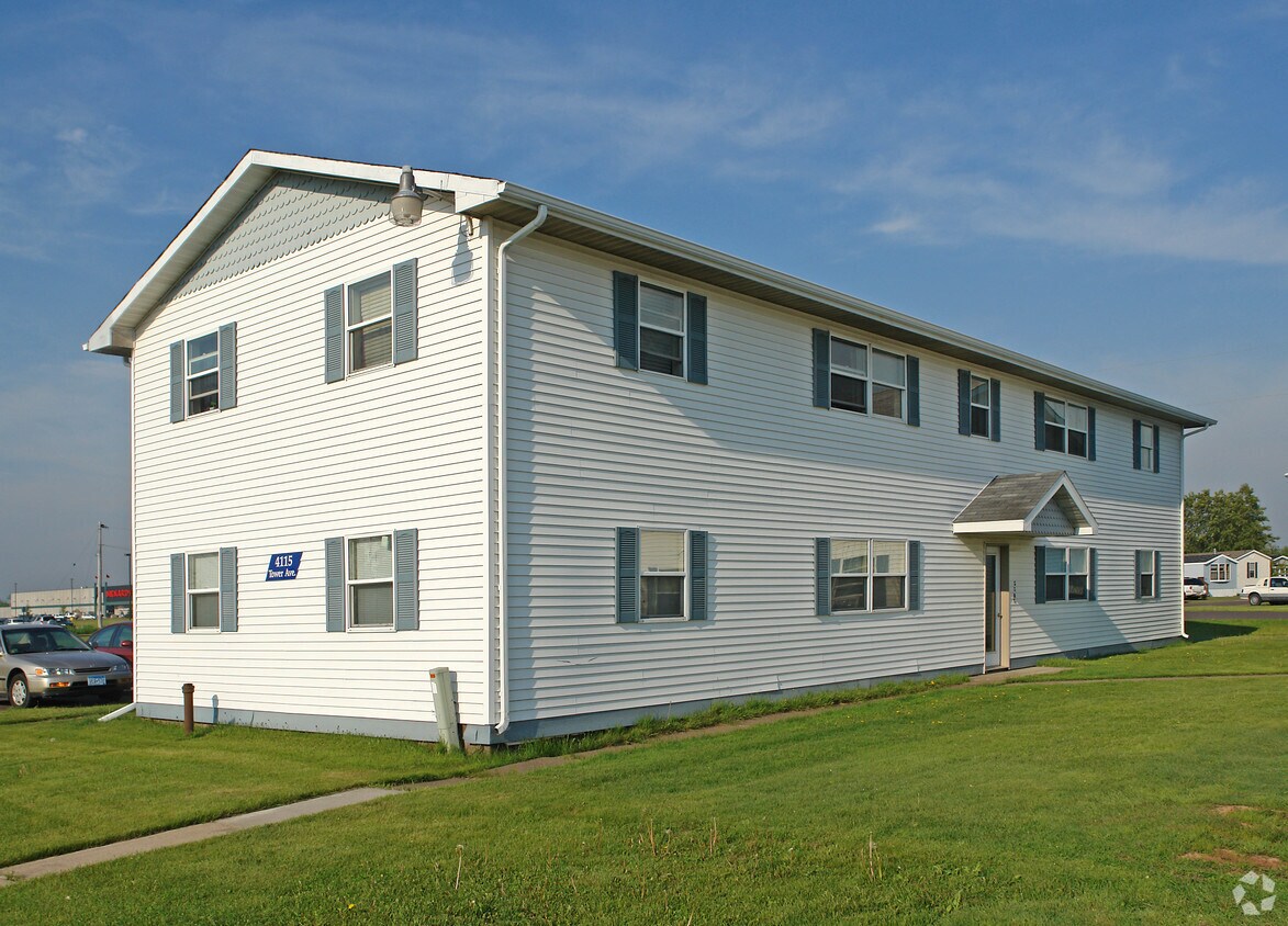 Foto principal - 4113-4115 Tower Ave