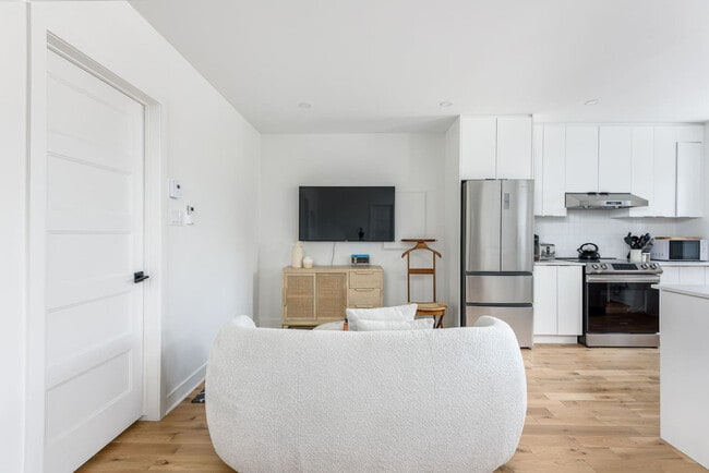 Photo du bâtiment - 3632 Rue Notre-Dame Ouest-SI ID1601920P