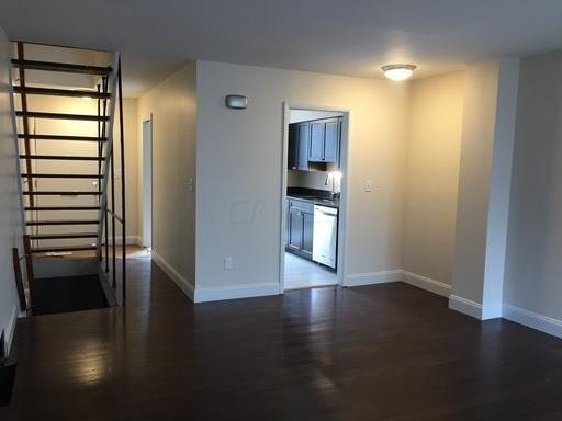 Foto del edificio - 150 West 8th Avenue, Unit B