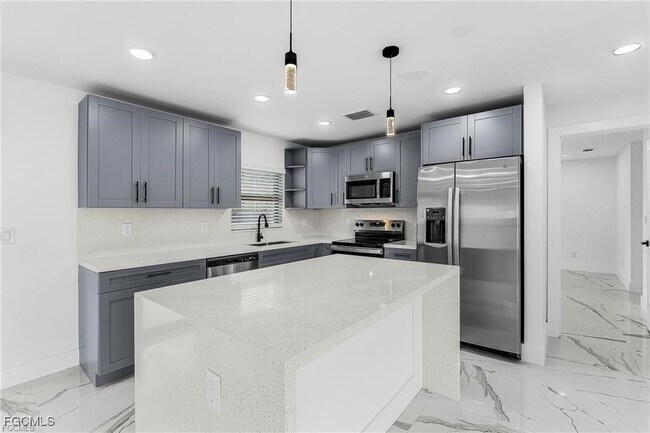 Foto del edificio - 1829 NW 24th Ave