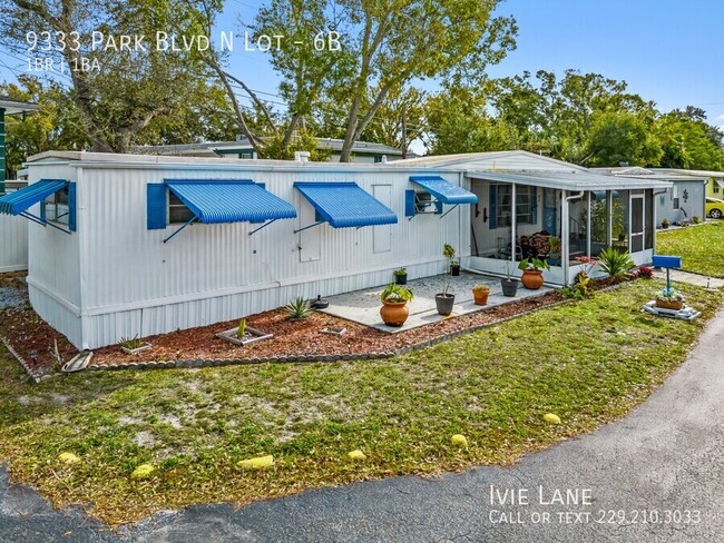 Building Photo - 9333 Park Blvd