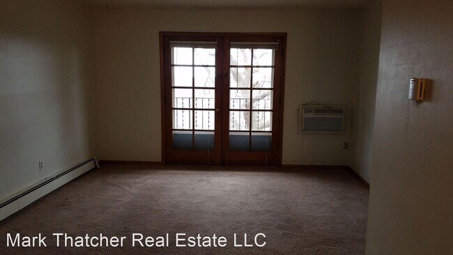 Building Photo - 505 Mulberry Dr E