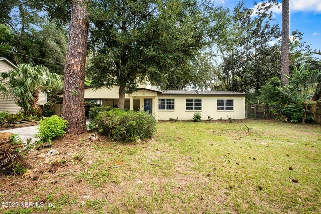 Building Photo - 1311 Pullen Rd