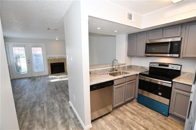 Foto principal - 9835 Walnut St