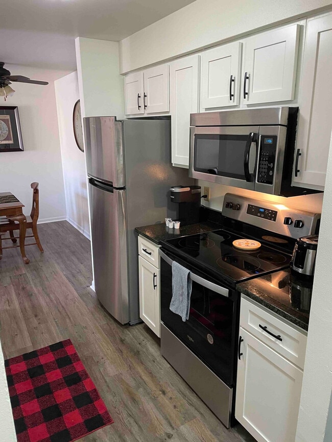 Building Photo - 1717 Congress Ave