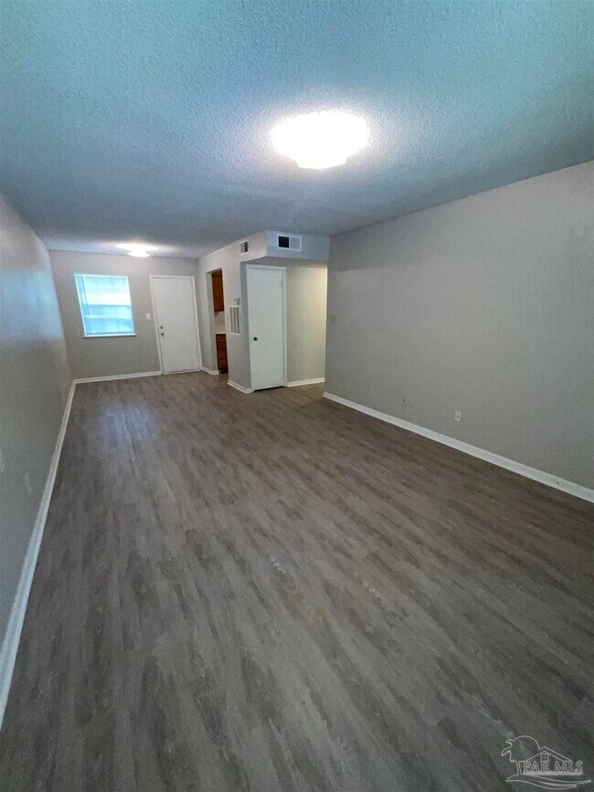 Foto del edificio - 4260 US-90