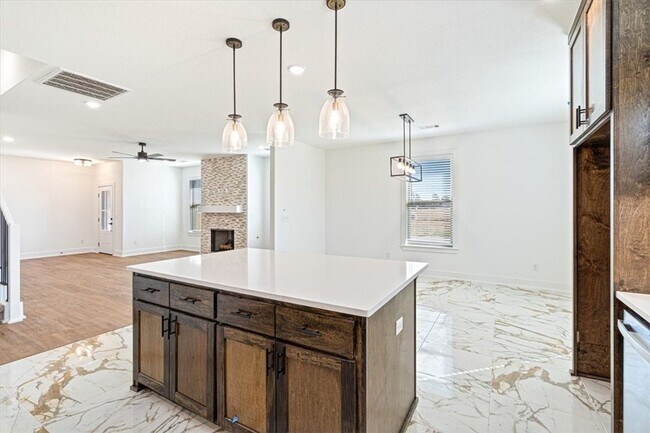 Foto del edificio - 6900 SW High Meadow Blvd