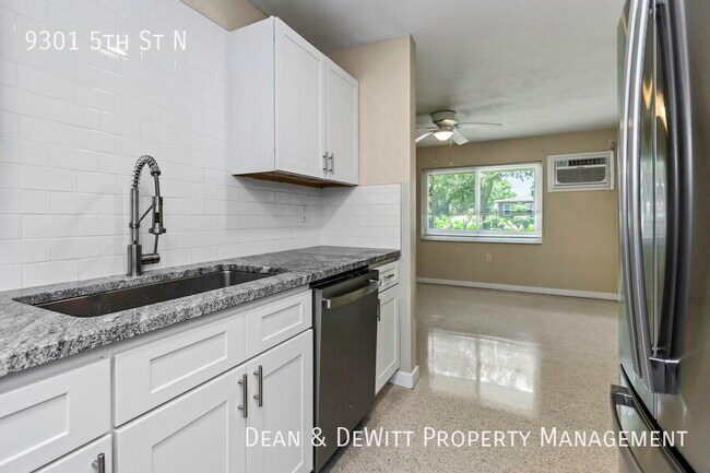 Foto del edificio - 9301 5th St N