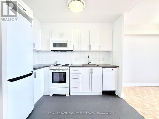 Photo du bâtiment - 1500 Bathurst St