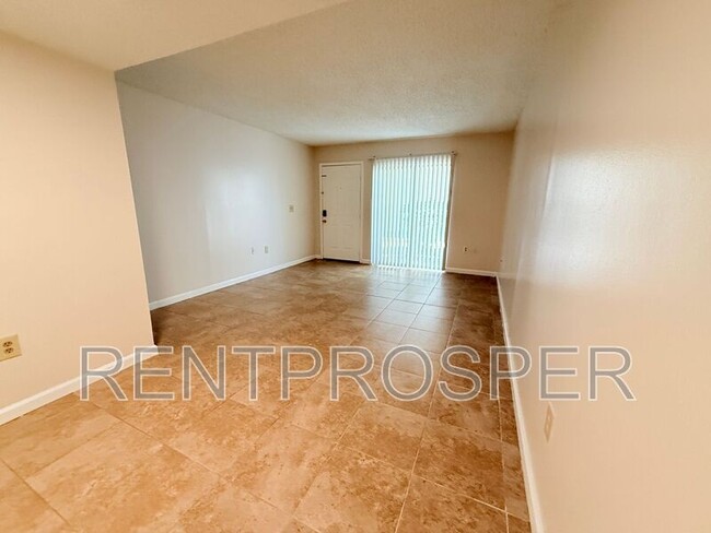 Building Photo - 4113 S Semoran Blvd