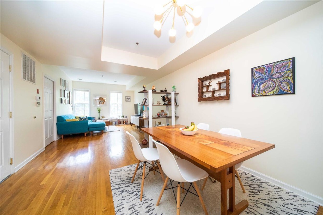 Foto principal - 250 6th St