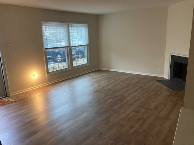 Foto del edificio - 1710 Gunwood Pl