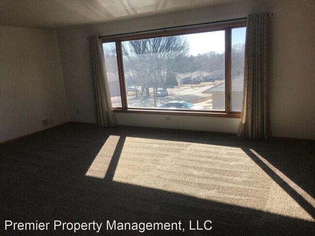 Foto del edificio - 2 br, 1.5 bath House - 1521 E. Divide