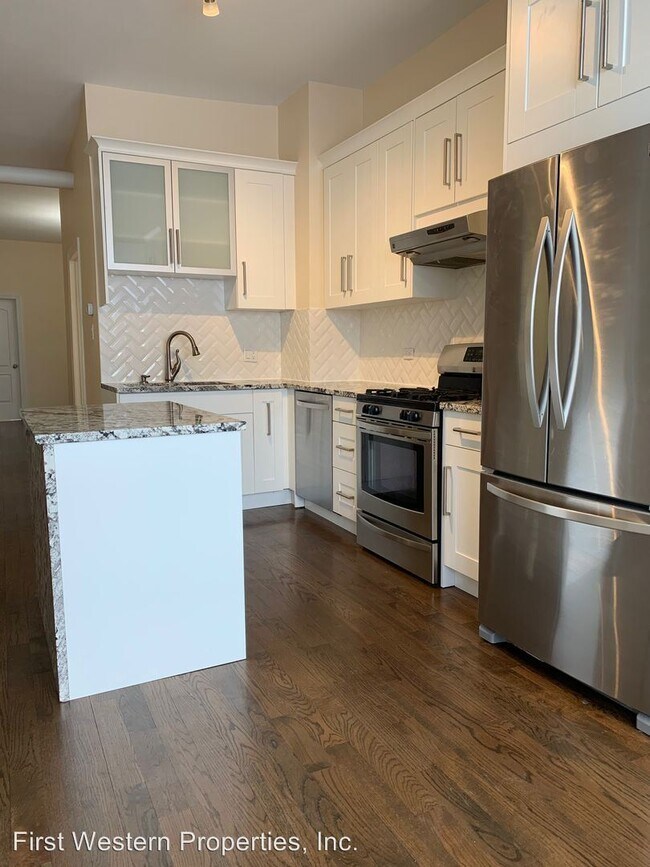 Foto del edificio - 3962 N Elston Ave