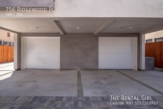 Foto del edificio - 756 N Ridgewood Pl