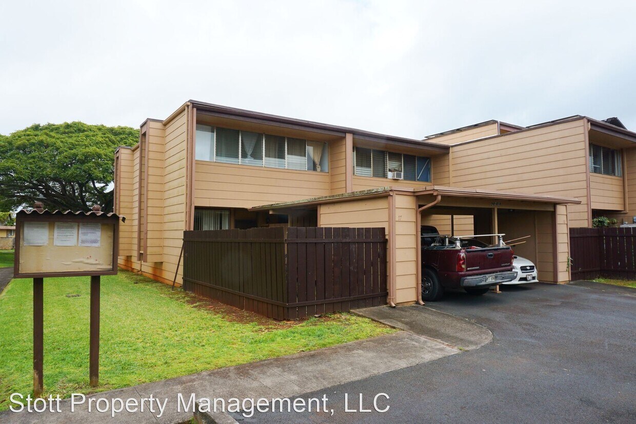 Primary Photo - 94-418-418 Kapuahi St