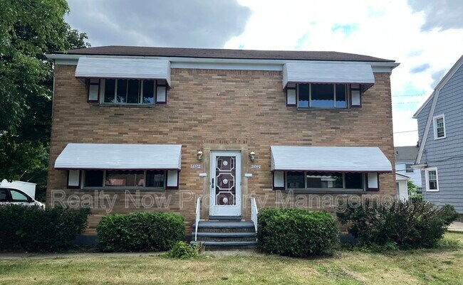 Foto del edificio - 3322 Milverton Rd