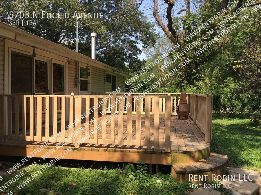 Building Photo - GREAT LOCATION ON QUIET STREET! ONE MONTH ...