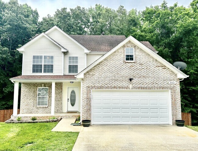 Building Photo - 2701 Hidden Ridge Ct