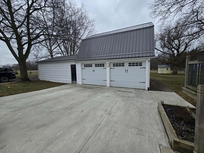 Foto del edificio - 1084 Yale Farm Rd