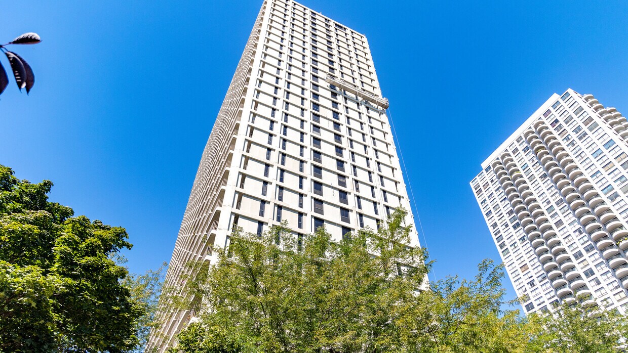 1960 N Lincoln Park W Unit 1011, Chicago, IL 60614 Condo for Rent in