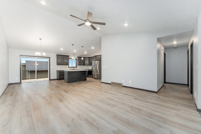 Foto del edificio - 7213 E 45th St