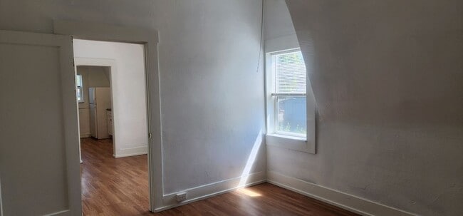 Foto del edificio - 302 17th Ave