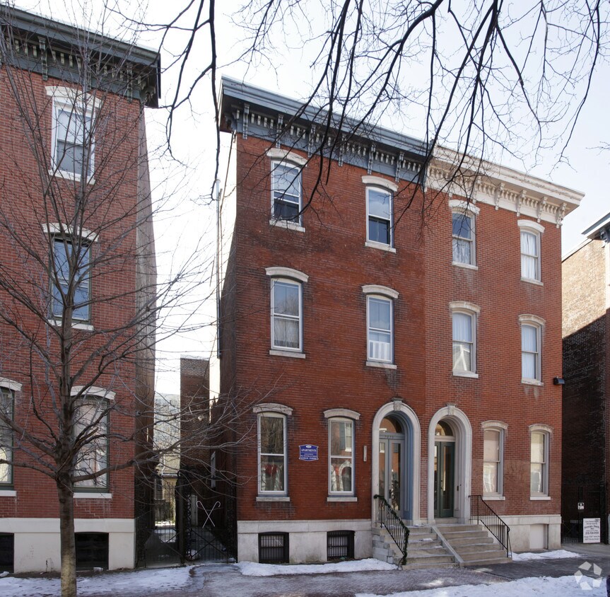2028 Green St, Philadelphia, PA 19130 Apartments in Philadelphia, PA