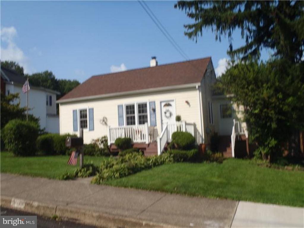 Primary Photo - 415 Washington Ave