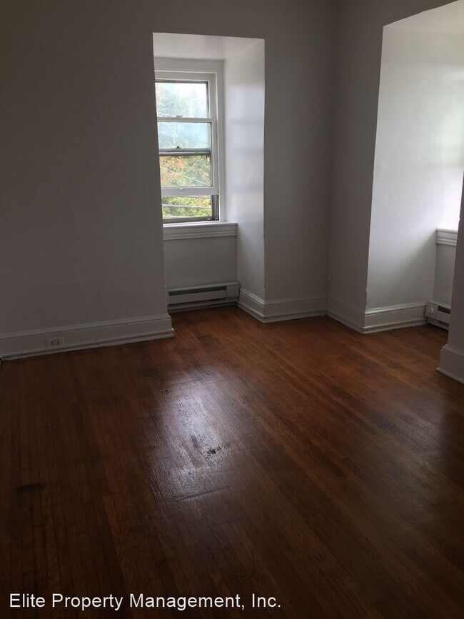 Foto del edificio - 2 br, 1 bath House - 330 N. Beaver St., 3r...