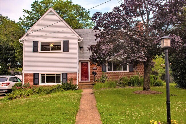 Building Photo - 1509 Bay Ridge Ave