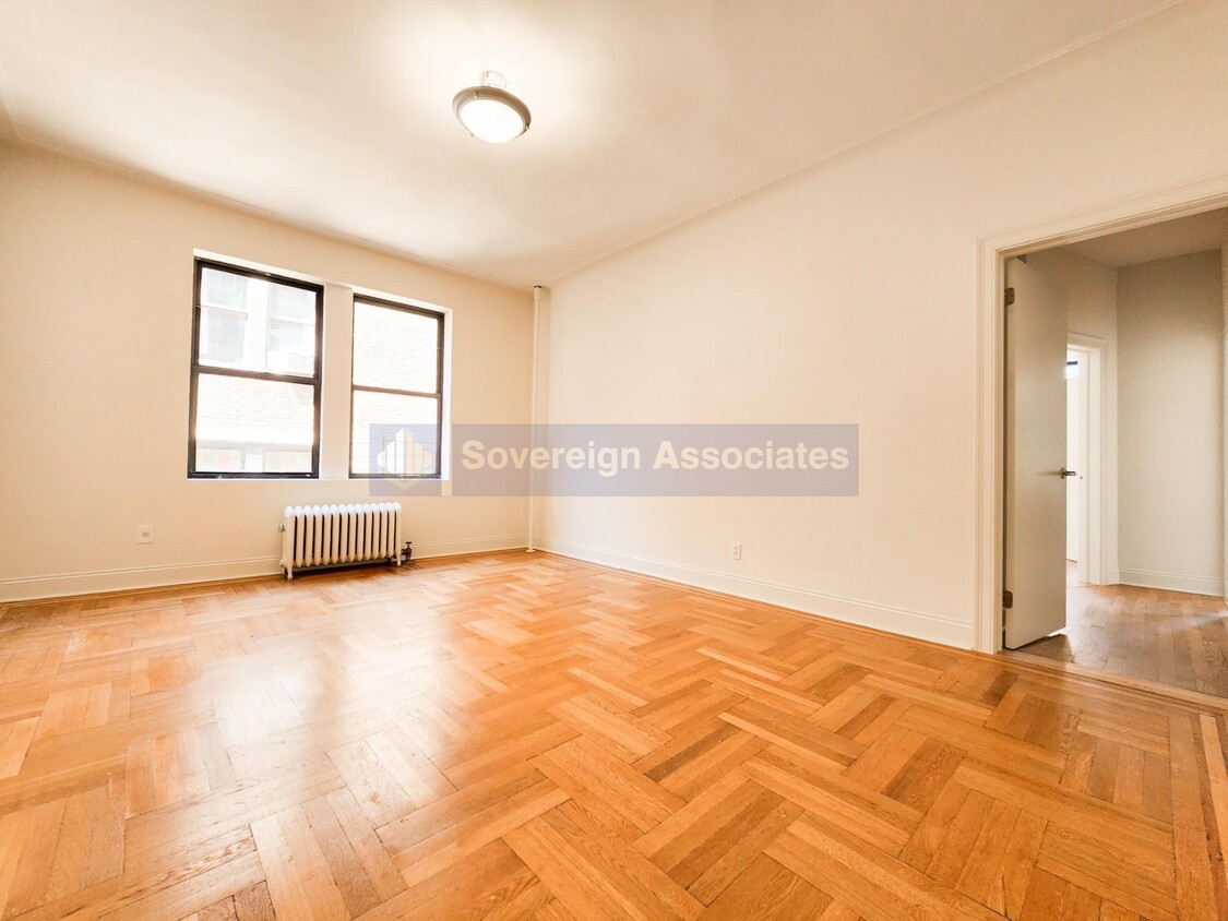 Foto principal - 652 W 163rd St