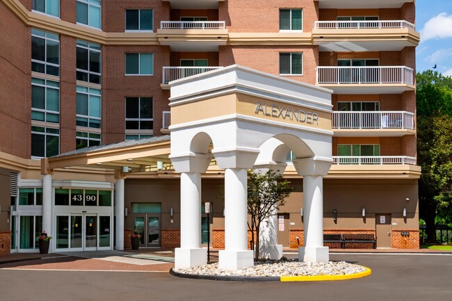 Building Photo - The Alexander Apartments
