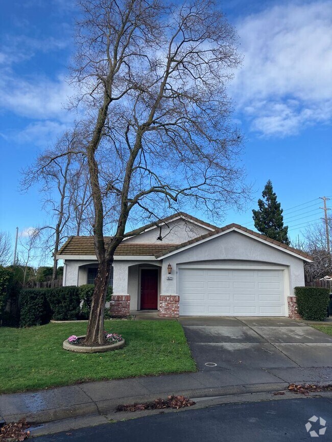 The Fairways Apartments under 2,500 Roseville, CA 1 Rentals