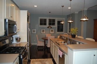 Building Photo - 15822 Drawstone Trail