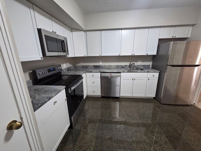 Foto del edificio - 4550 N Park Ave
