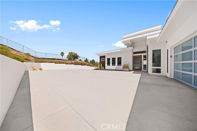 Foto del edificio - 1270 W Chase Dr
