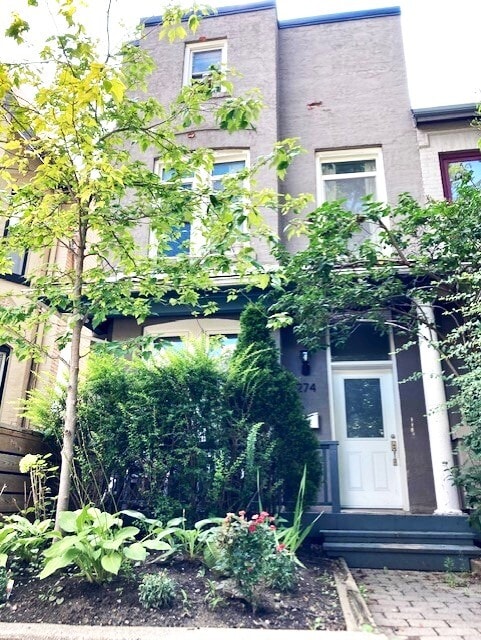 Building Photo - 274 Major St