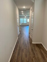 Building Photo - 26010 Emory Holw Dr