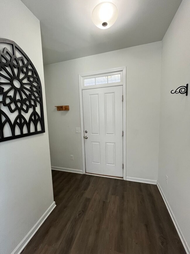 Foto del edificio - 751 Stradleigh Ct